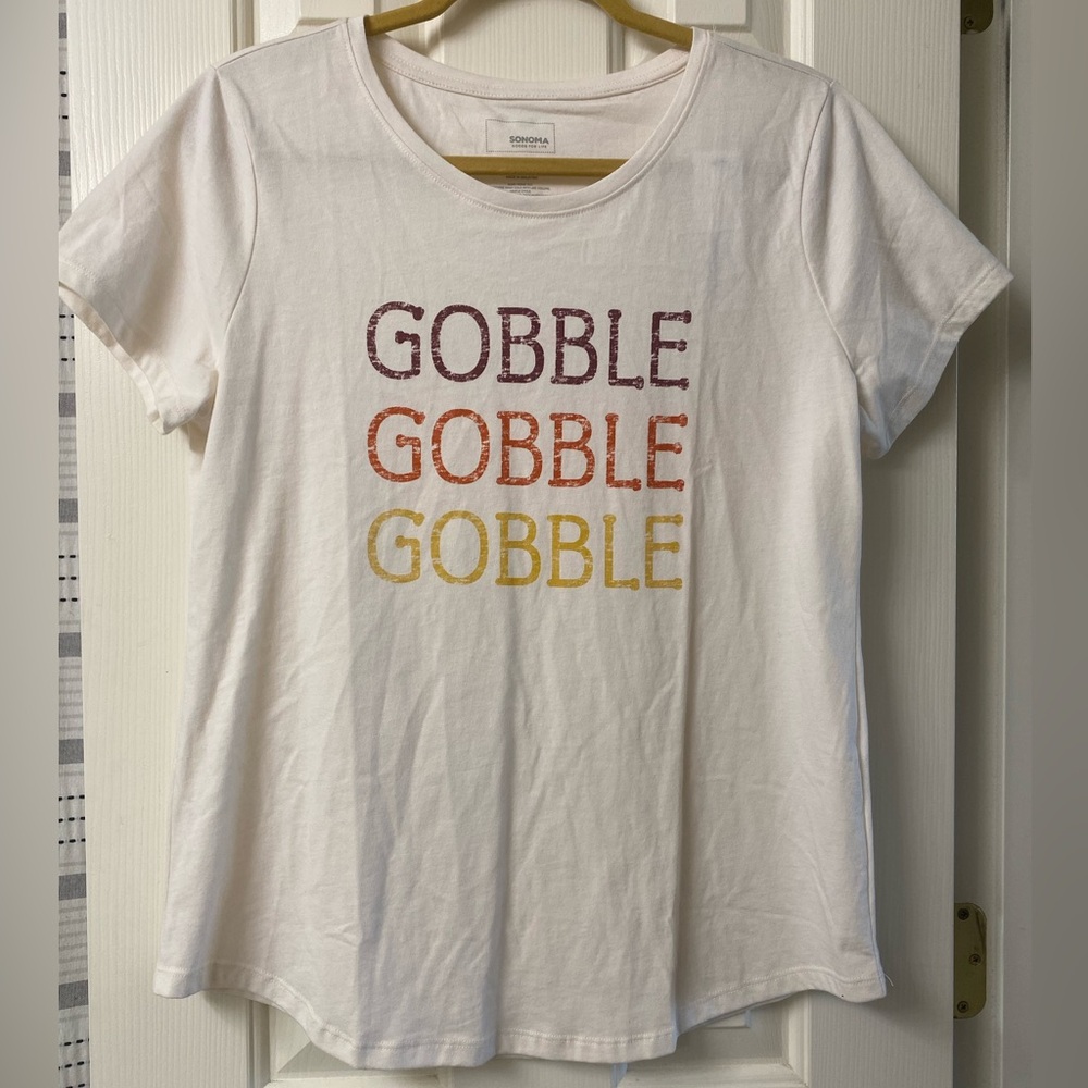 Sonoma Goods For Life Gobble Gobble Gobble Graphic Tee Size Medium NWT